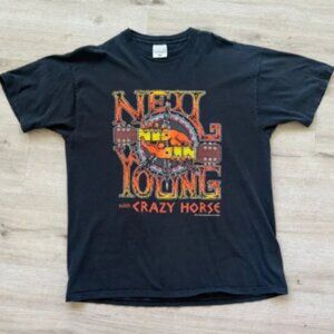 VTG 1996 Neil Young and Crazy Horse Tour T-Shirt XL Black Nice Man Rock Band